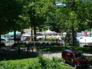 Diversos parques e playgrounds 